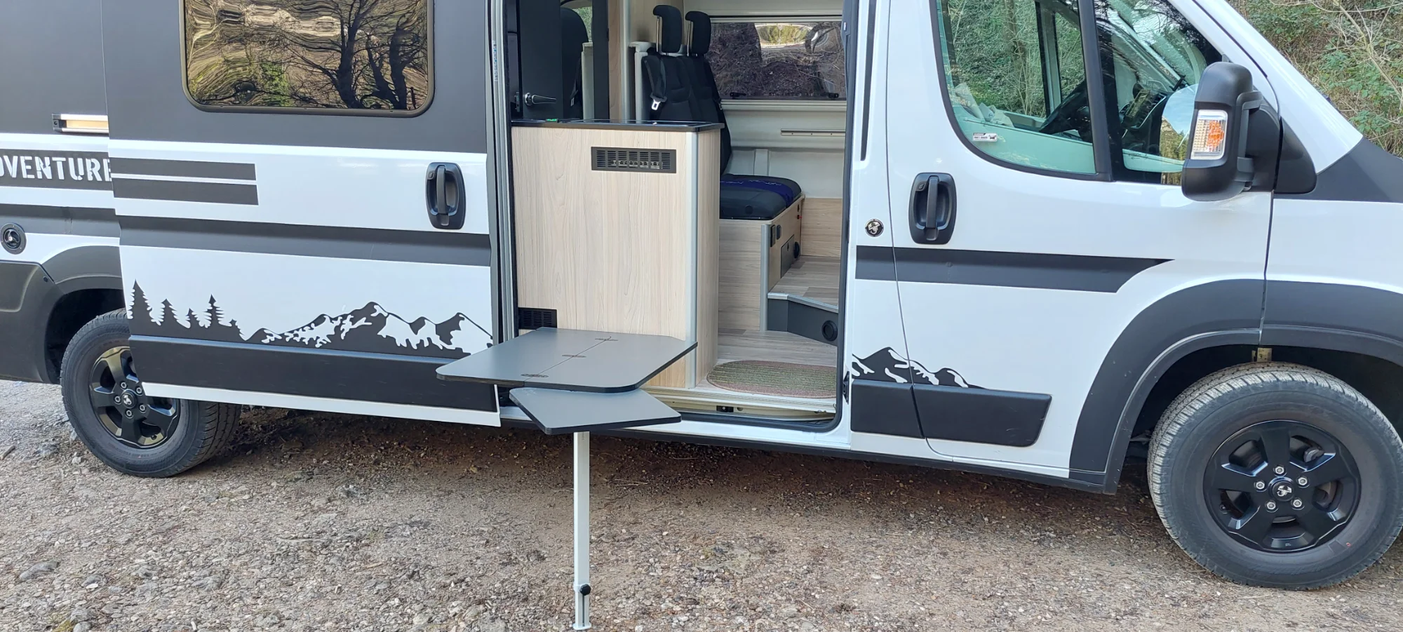 Camper F. Ducado con muchisimos extras en cabina y vivienda