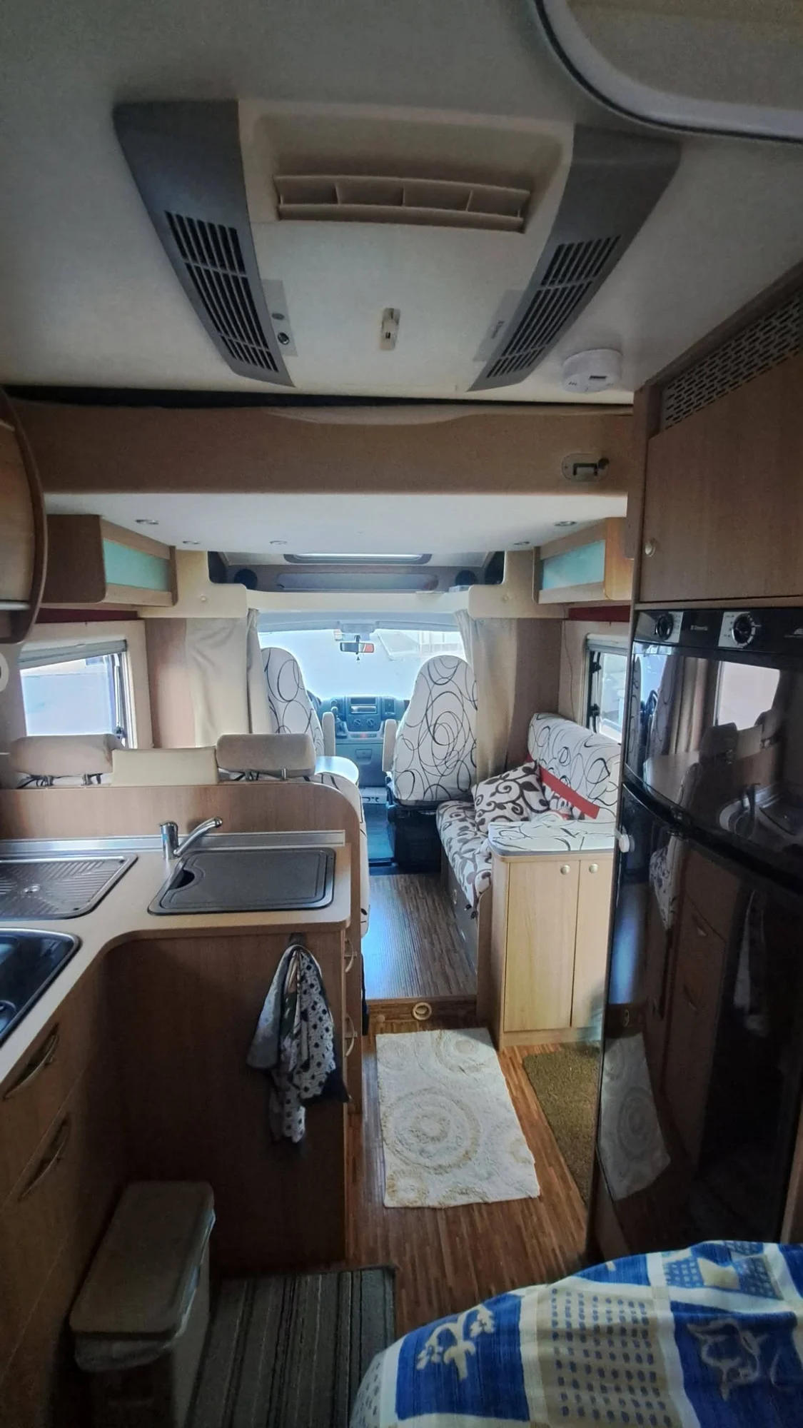 bürstner ixeo t664 autocaravana 4 plazas diésel 130cv