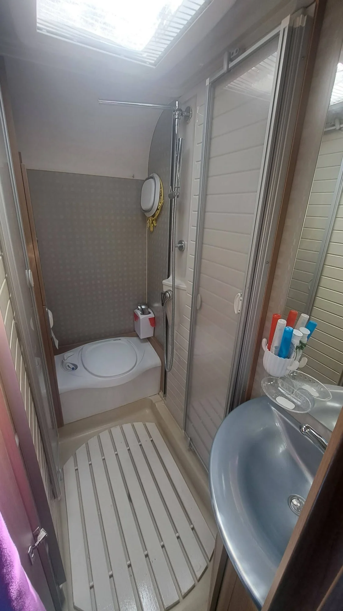 bürstner ixeo t664 autocaravana 4 plazas diésel 130cv