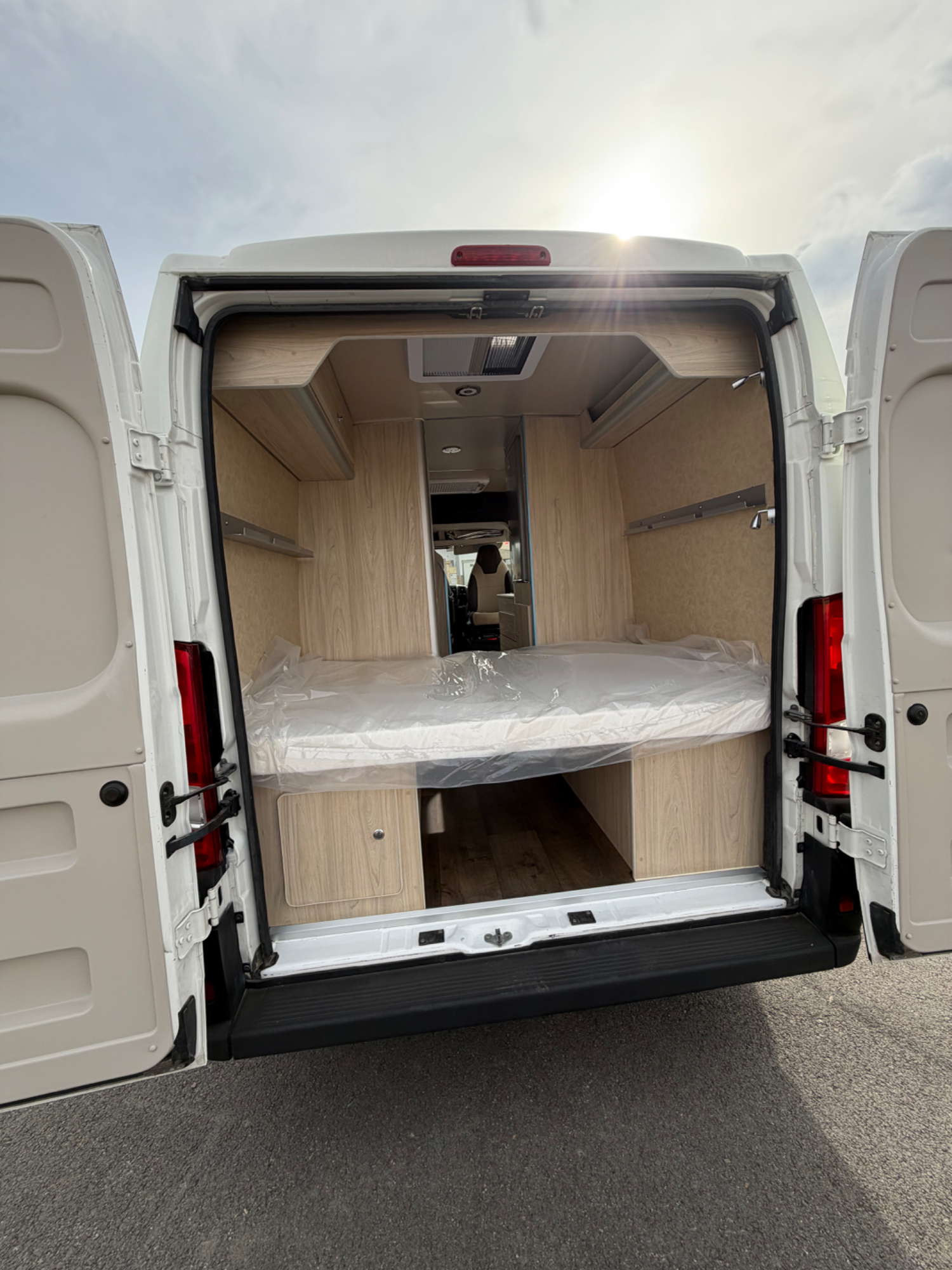 Peugeot Boxer L3H2 Camper 2018