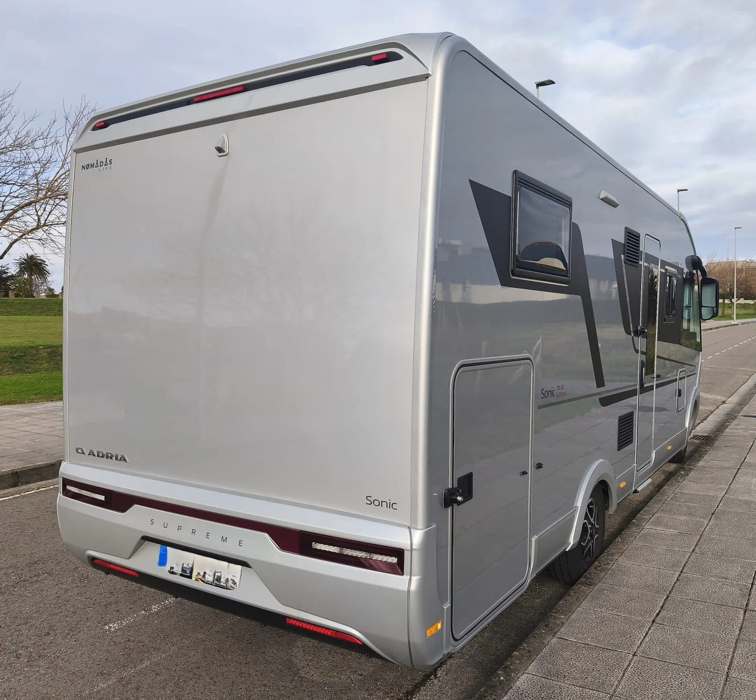 ADRIA SONIC SUPREME 700 DC