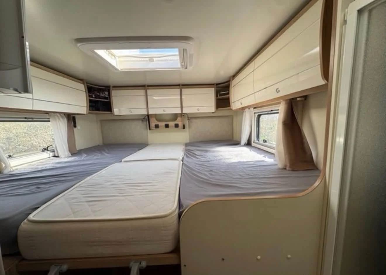 Giottiline terry T32 2019 con.camas gemelas + cama convertible