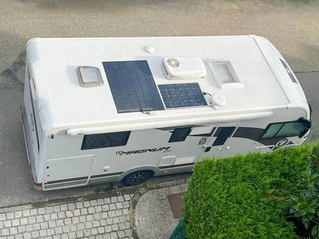 Elnagh magnum 530 autocaravana autónoma 5 plazas totalmente equipada