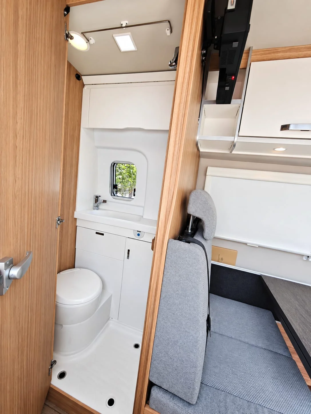 Ford Transit weinsberg carabus 600 mq camper