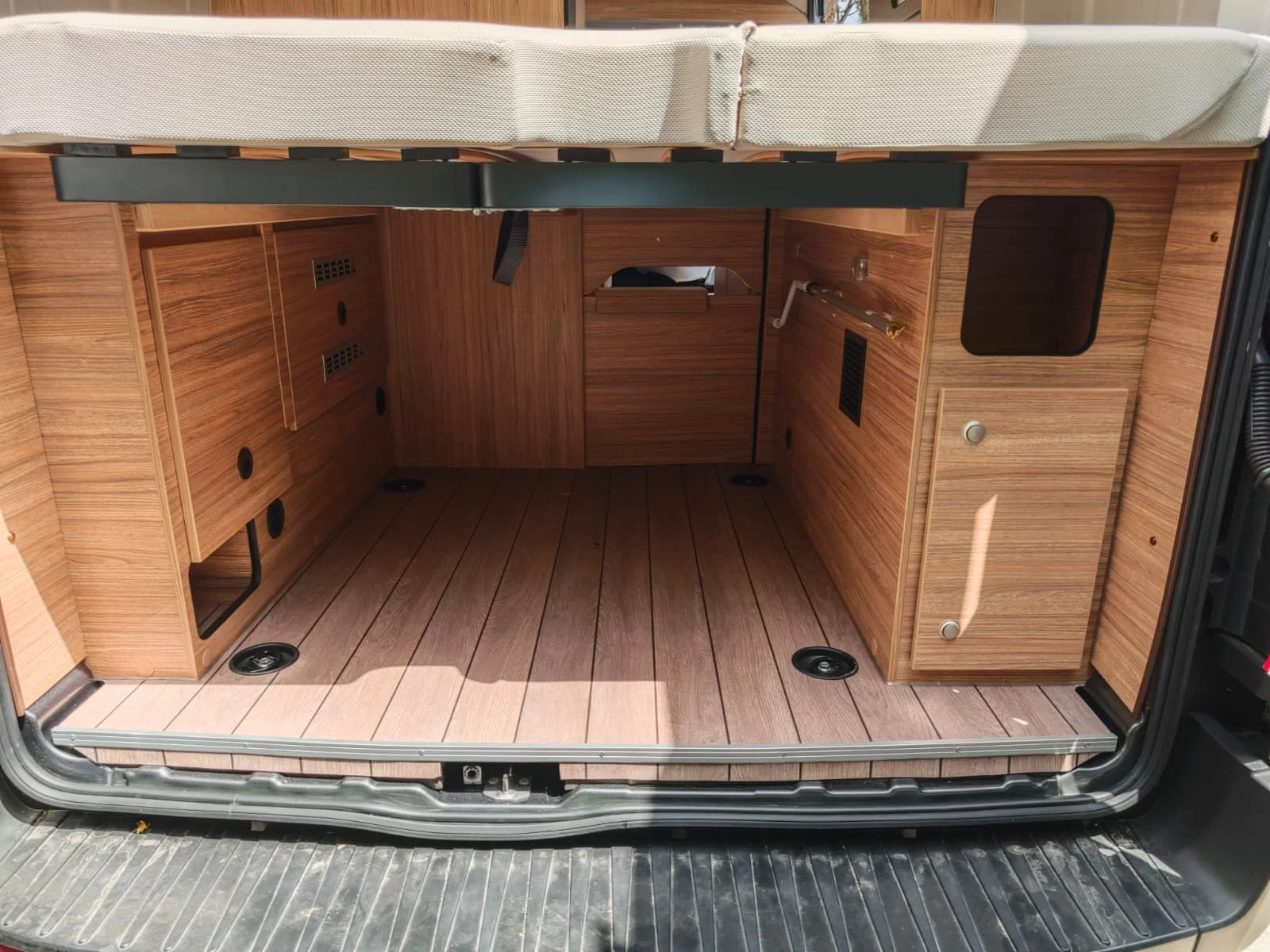 Ford Transit weinsberg carabus 600 mq camper