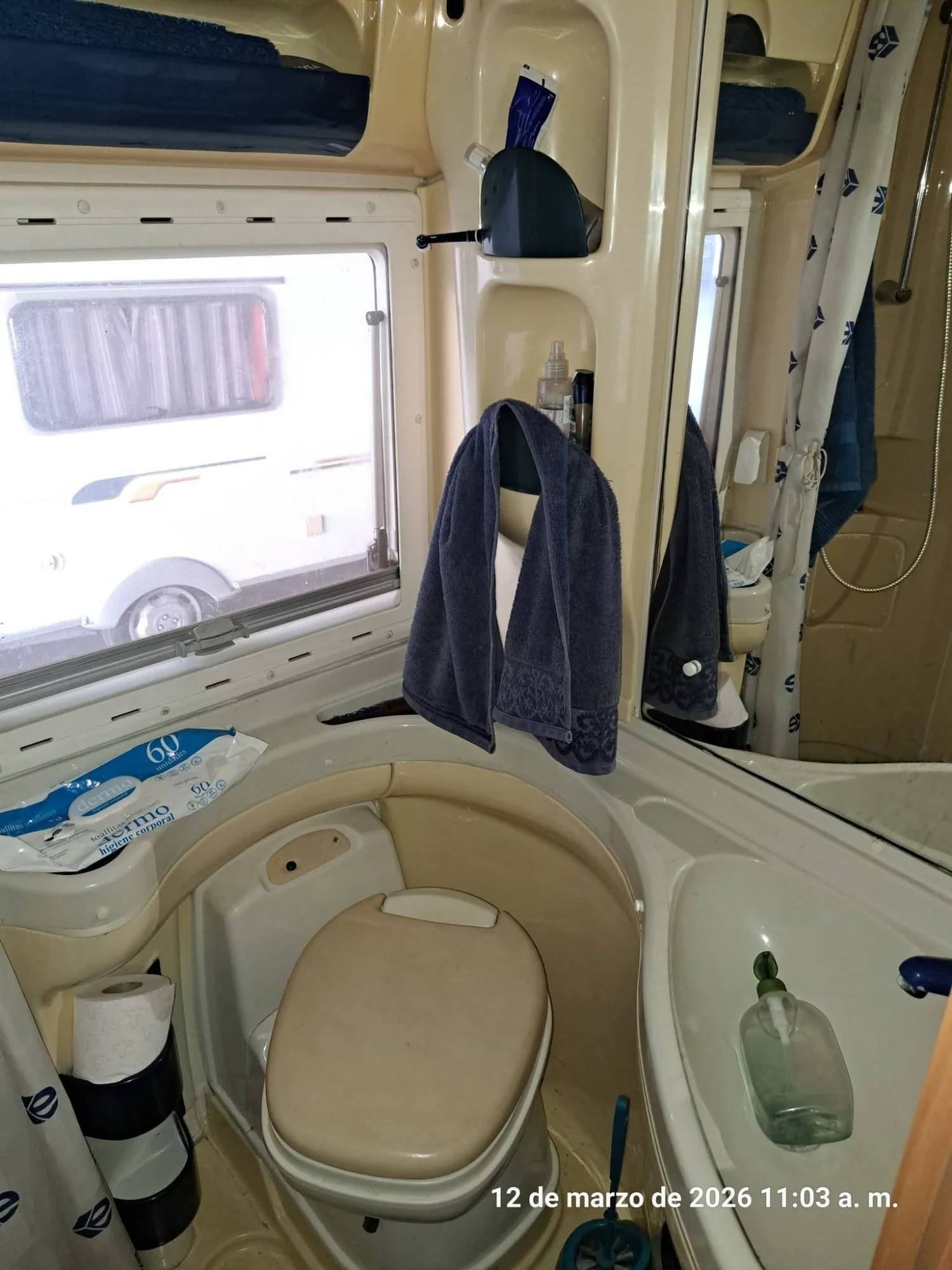 Elnag Jozy Perfilada - 100.000km 4 plazas viaje y pernocta.