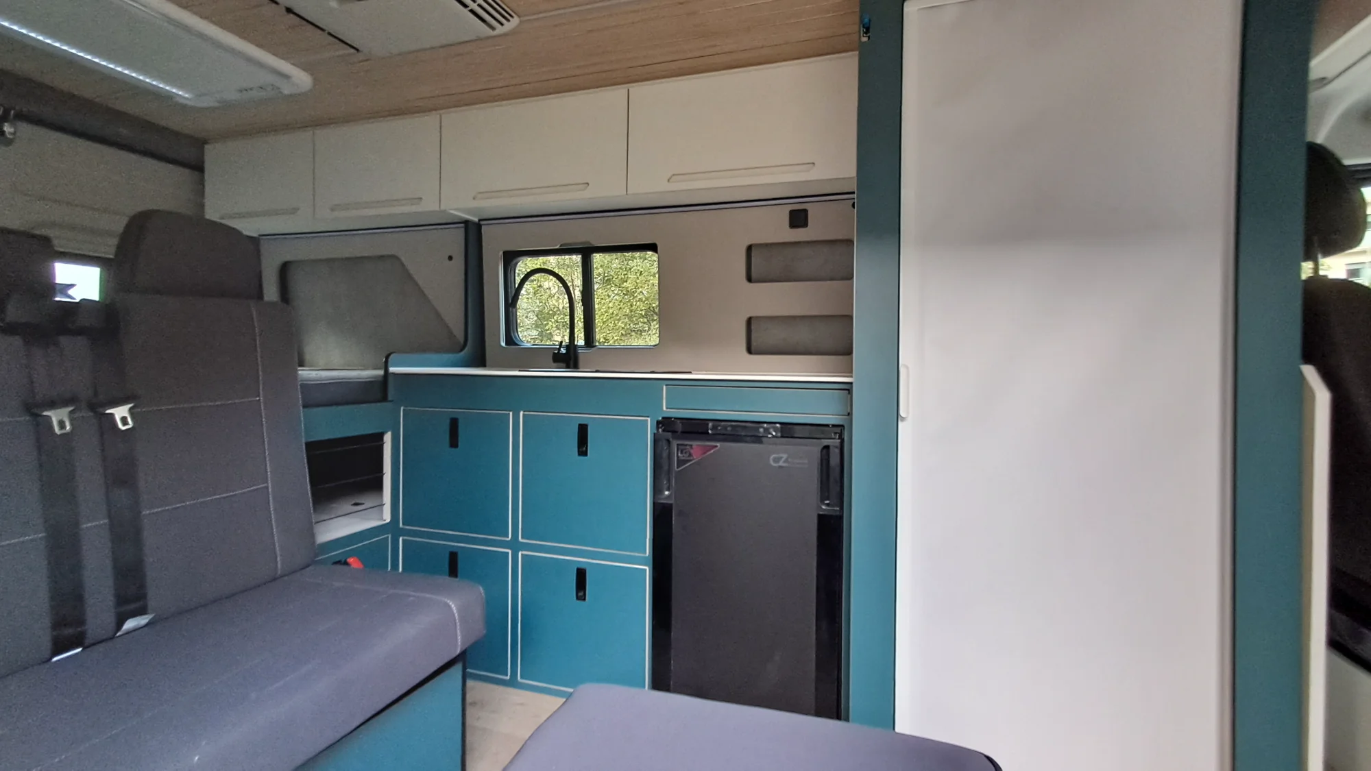✨ ESPECTACULAR CAMPER AUTOMÁTICA REESTRENO y FINANCIABLE ✨