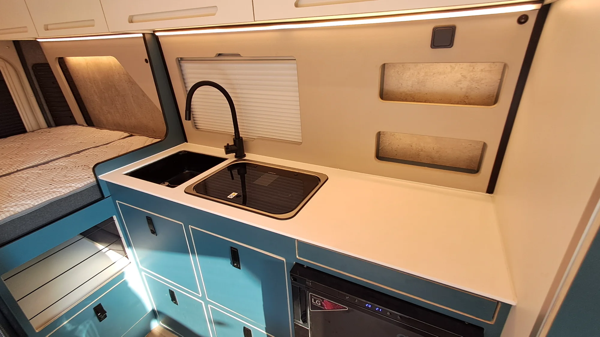 ✨ ESPECTACULAR CAMPER AUTOMÁTICA REESTRENO y FINANCIABLE ✨