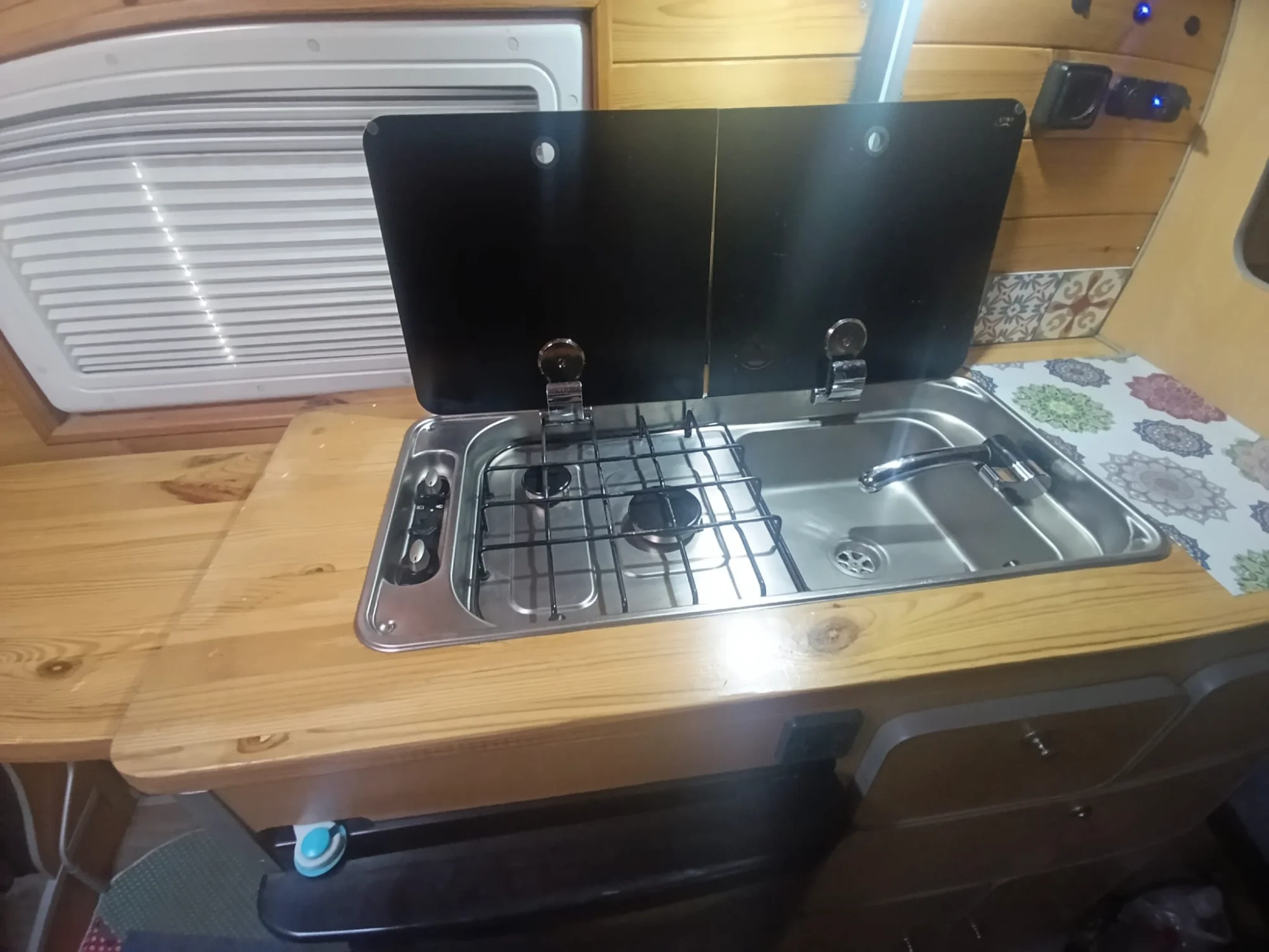 ¡Se vende furgo-camper homologada!  Citroen Jumper H2L2
